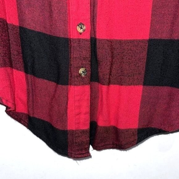 Torrid Womens Plaid Button-Up Shirt Size 2 Red & Black Cotton - Picture 4 of 7
